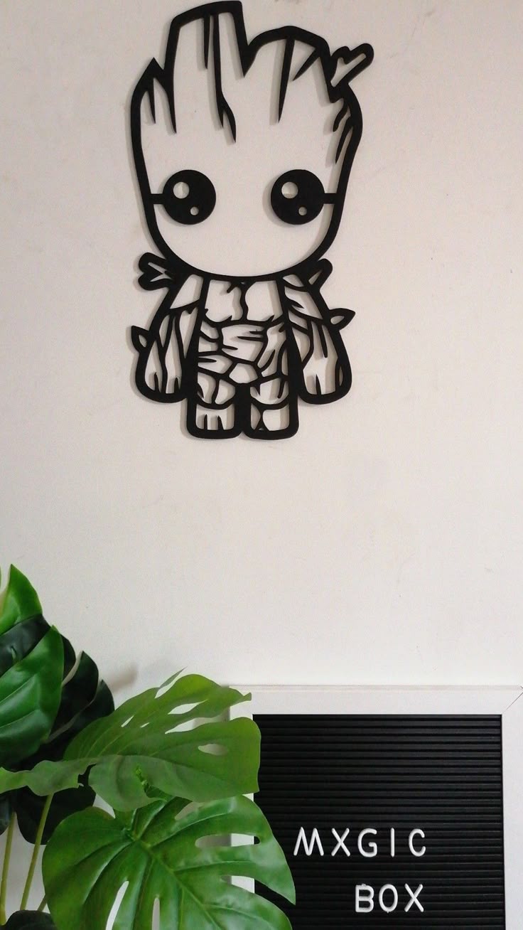 Baby Groot (Guardians of the Galaxy) Ahşap Duvar Dekoru